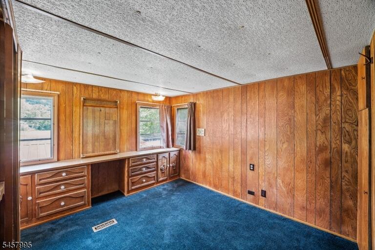 Property listing MLS 4050290 photo 11
