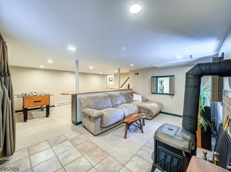 Property listing MLS 4050291 photo 22