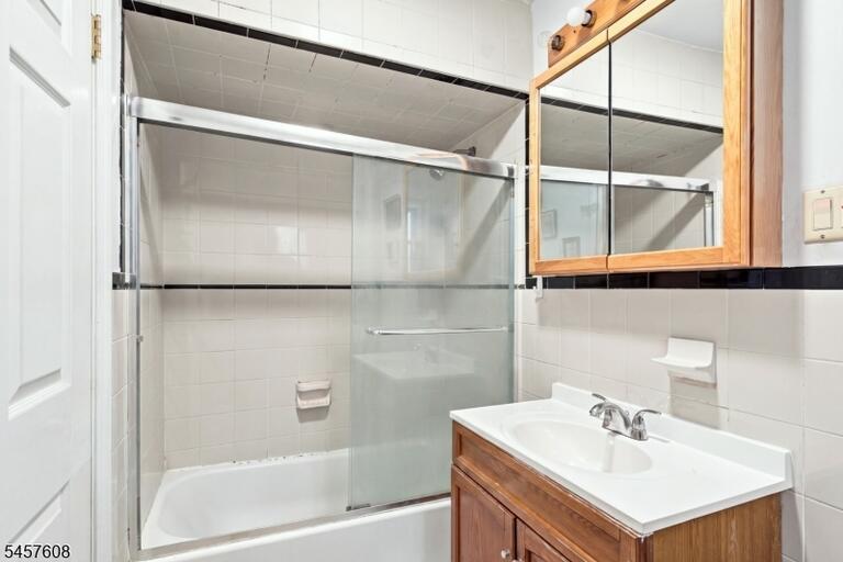 Property listing MLS 4050292 photo 14