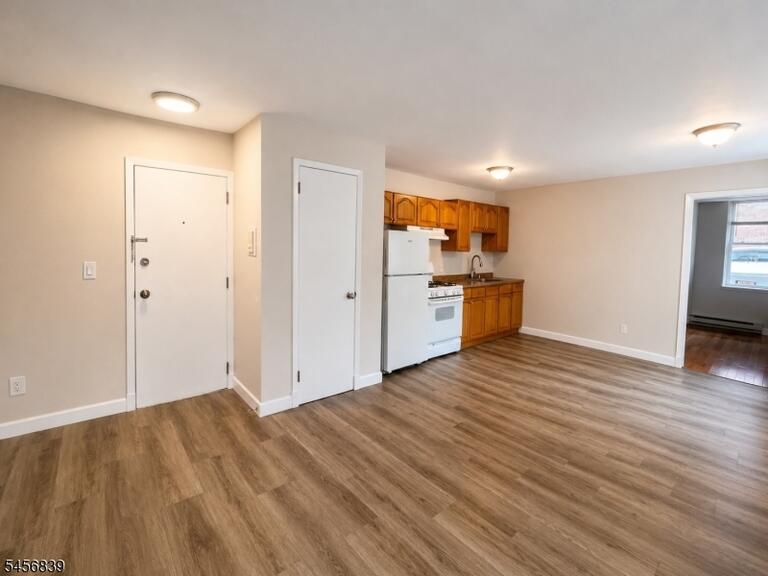 Property listing MLS 4050294 photo 6