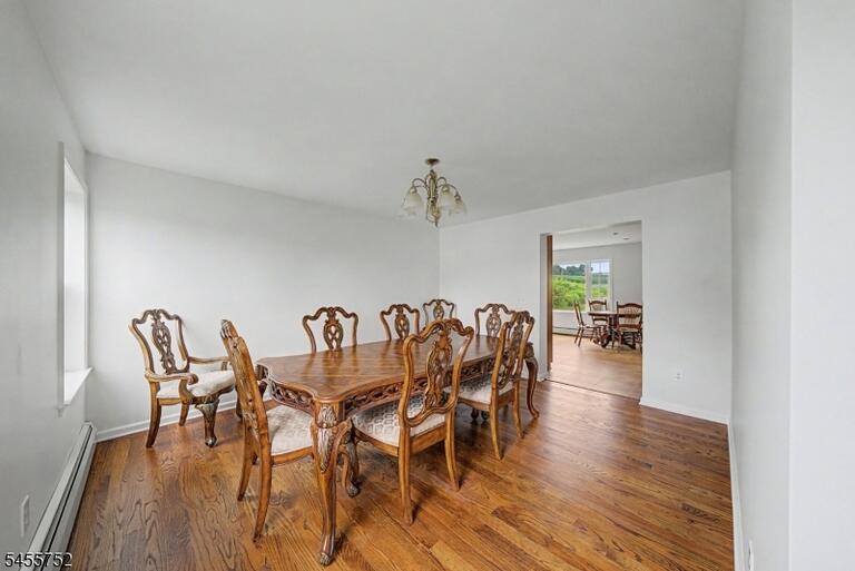 Property listing MLS 4050301 photo 8
