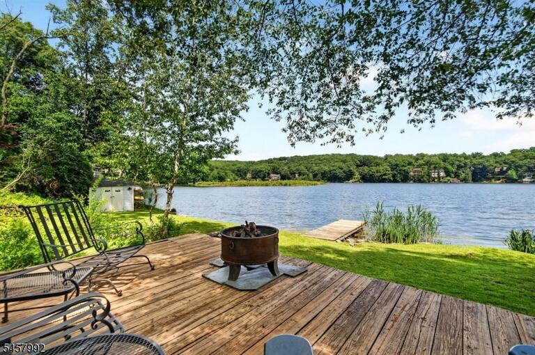 Property listing MLS 4050310 photo 50