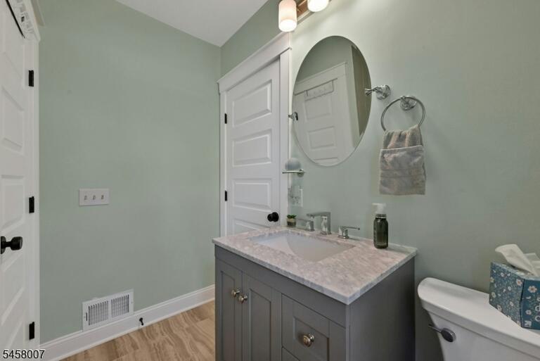 Property listing MLS 4050312 photo 20
