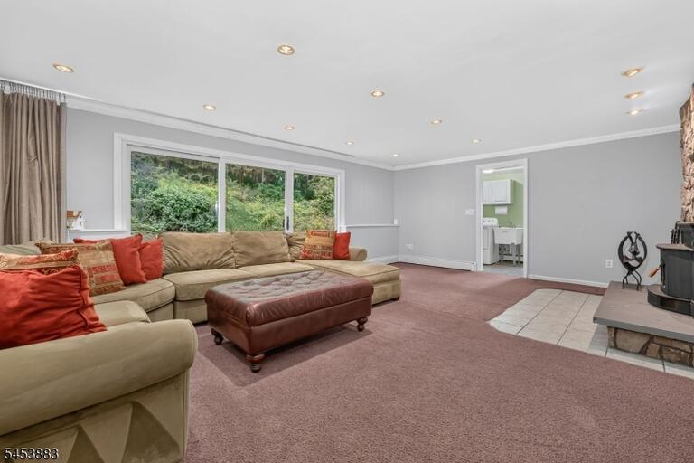 Property listing MLS 4050315 photo 8
