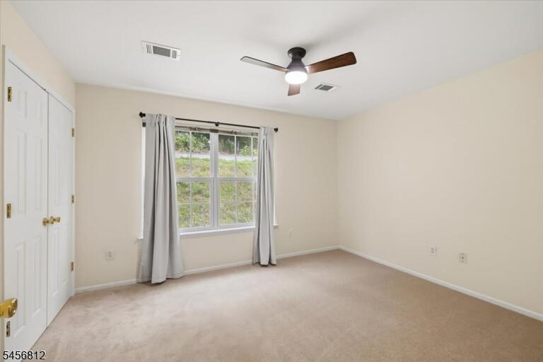 Property listing MLS 4050316 photo 17