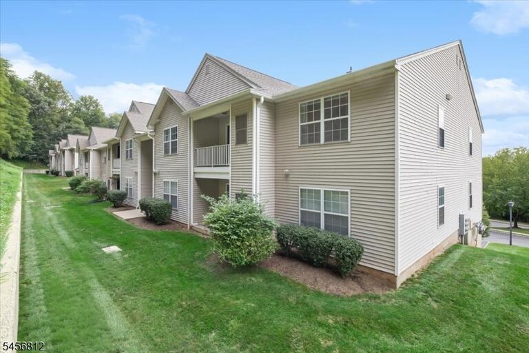 Property listing MLS 4050316 photo 24