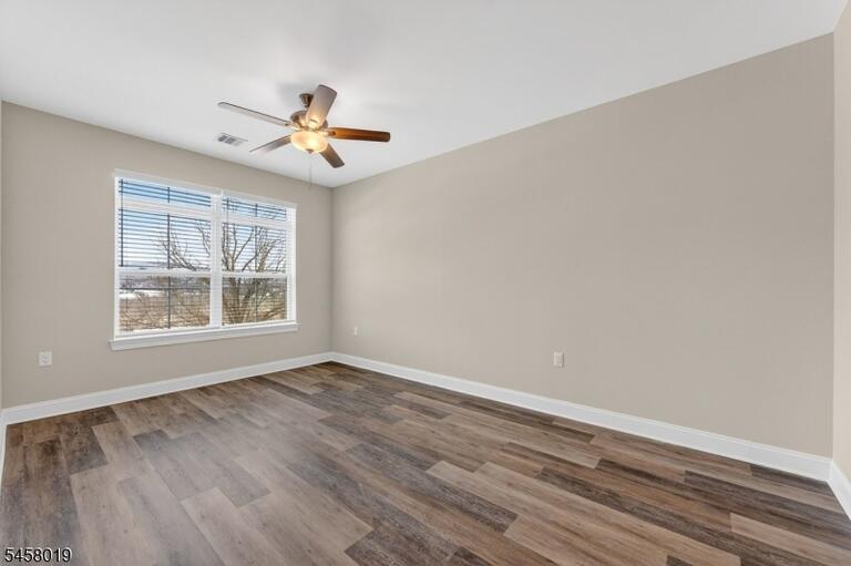 Property listing MLS 4050319 photo 8