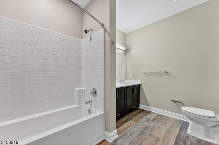Property listing MLS 4050319 photo 9