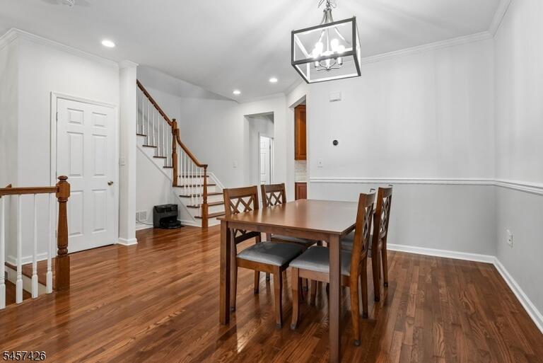Property listing MLS 4050321 photo 4