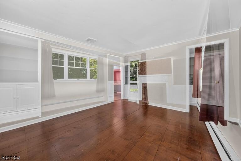 Property listing MLS 4050325 photo 25