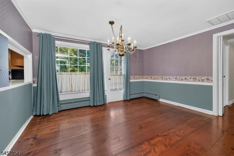 Property listing MLS 4050325 photo 36