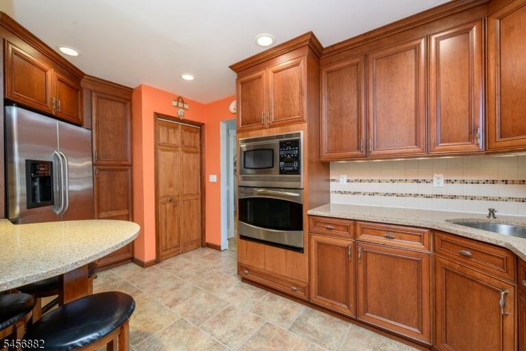 Property listing MLS 4050358 photo 12